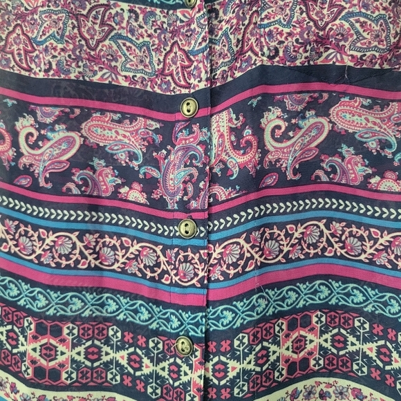 CB Sleeveless Top - Picture 3 of 5